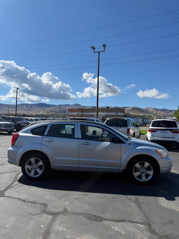 2010 Dodge Caliber Image 2