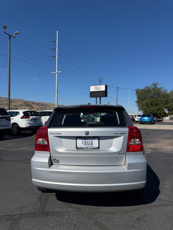 2010 Dodge Caliber Image 8