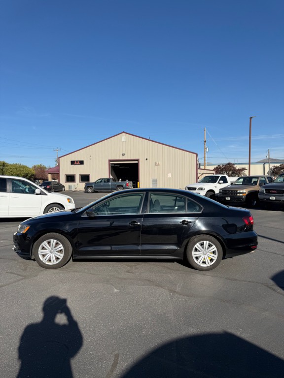 2017 Volkswagen Jetta Image 1