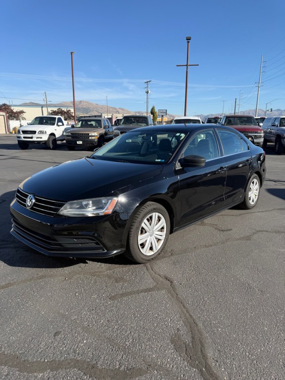 2017 Volkswagen Jetta Image 2