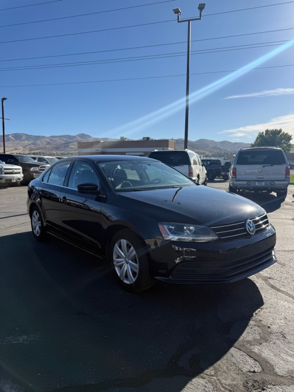 2017 Volkswagen Jetta Image 4