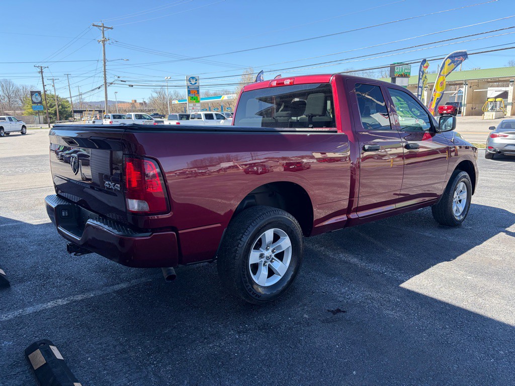 2017 RAM 1500 Image 3