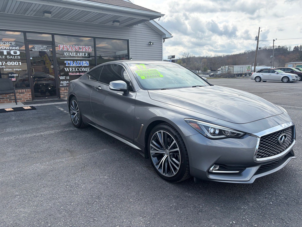 2017 INFINITI Q60 Image 2