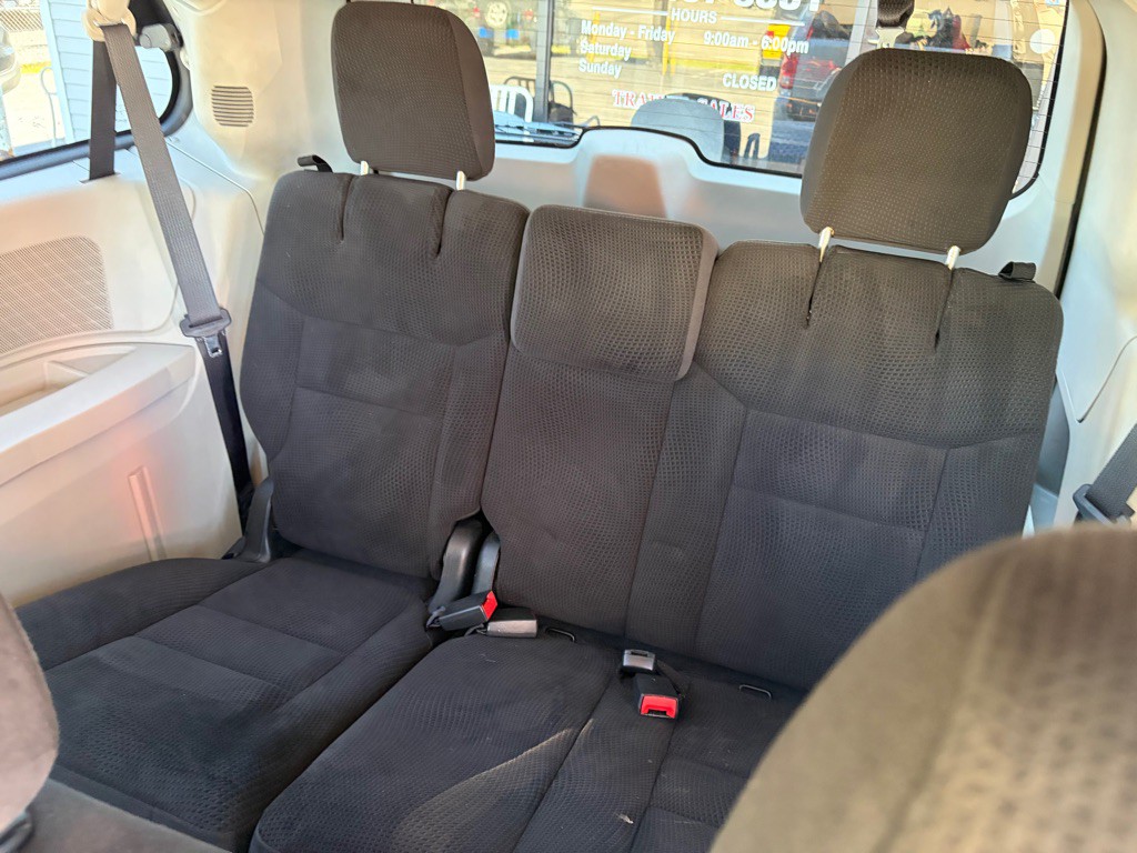2017 Dodge Grand Caravan Image 7