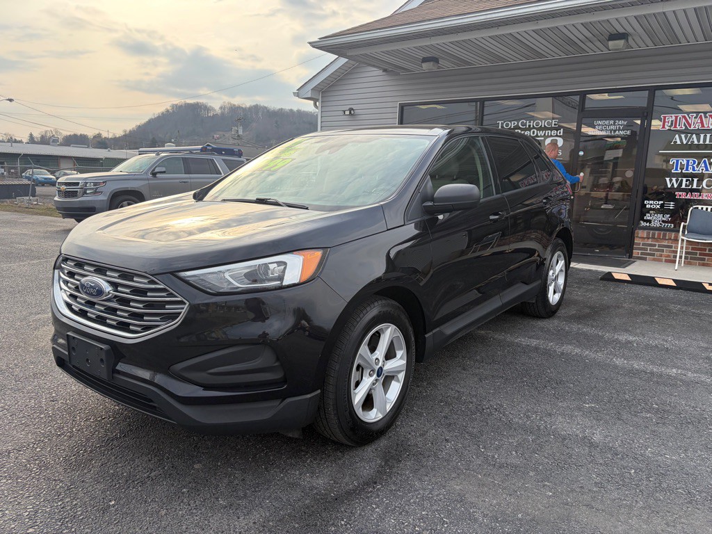 2021 Ford Edge Image 2