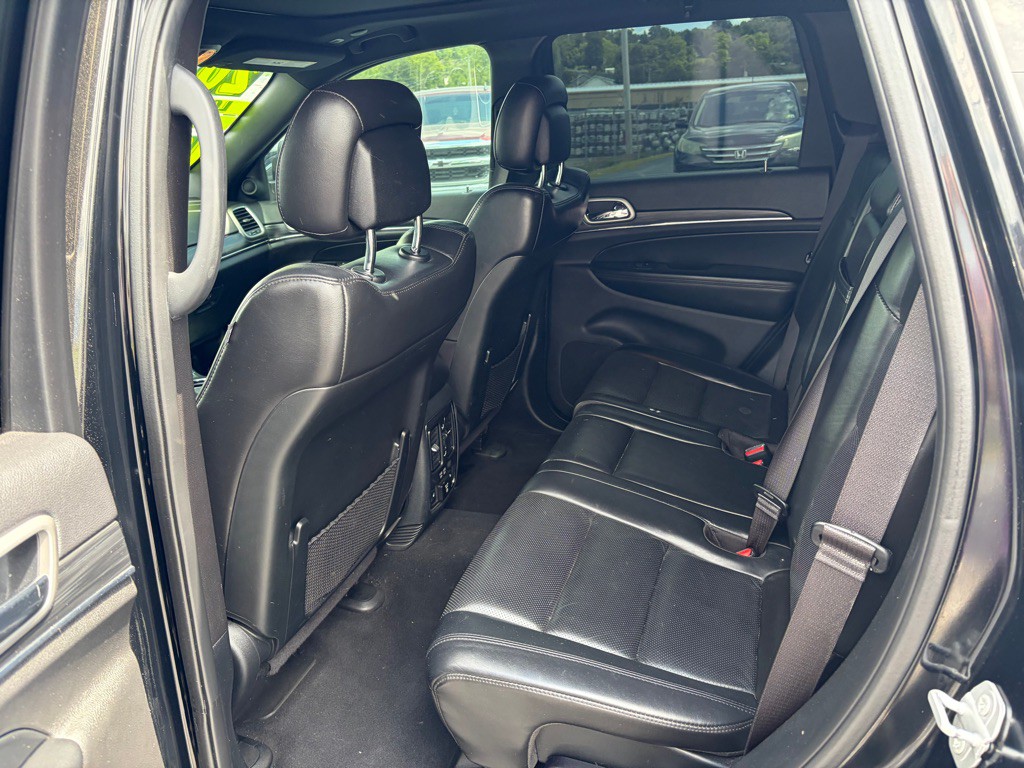 2020 Jeep Grand Cherokee Image 4
