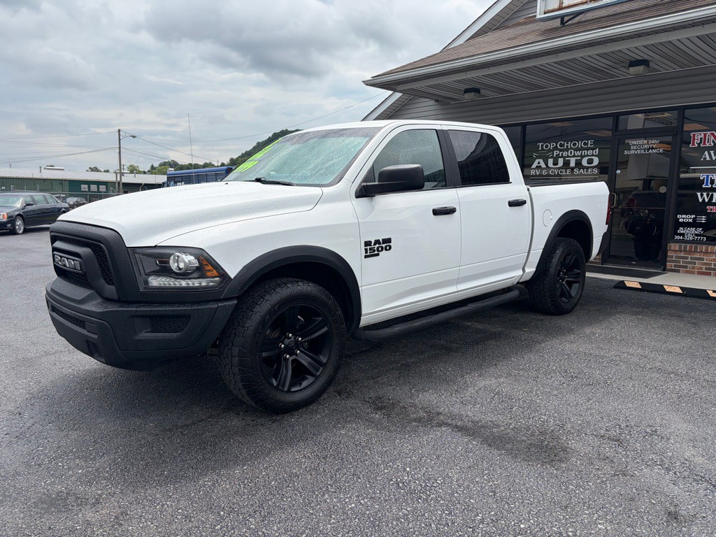 2022 RAM 1500 Image 2