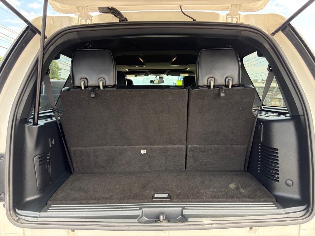 2016 Ford Expedition Image 8
