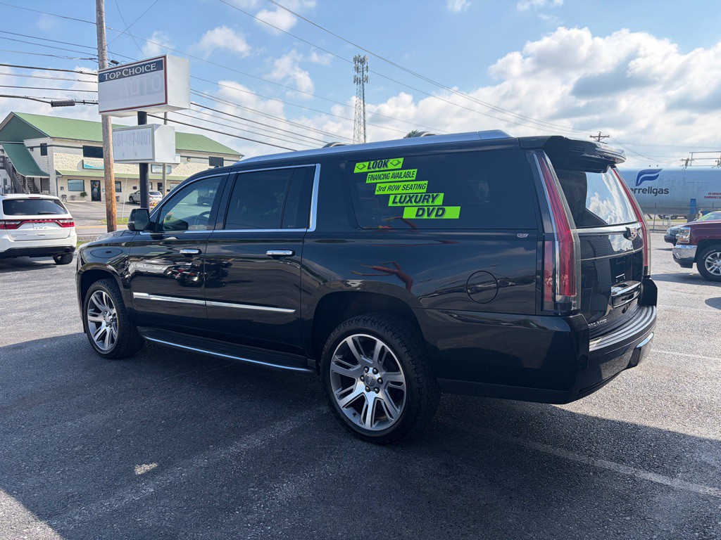 2016 Cadillac Escalade Image 4