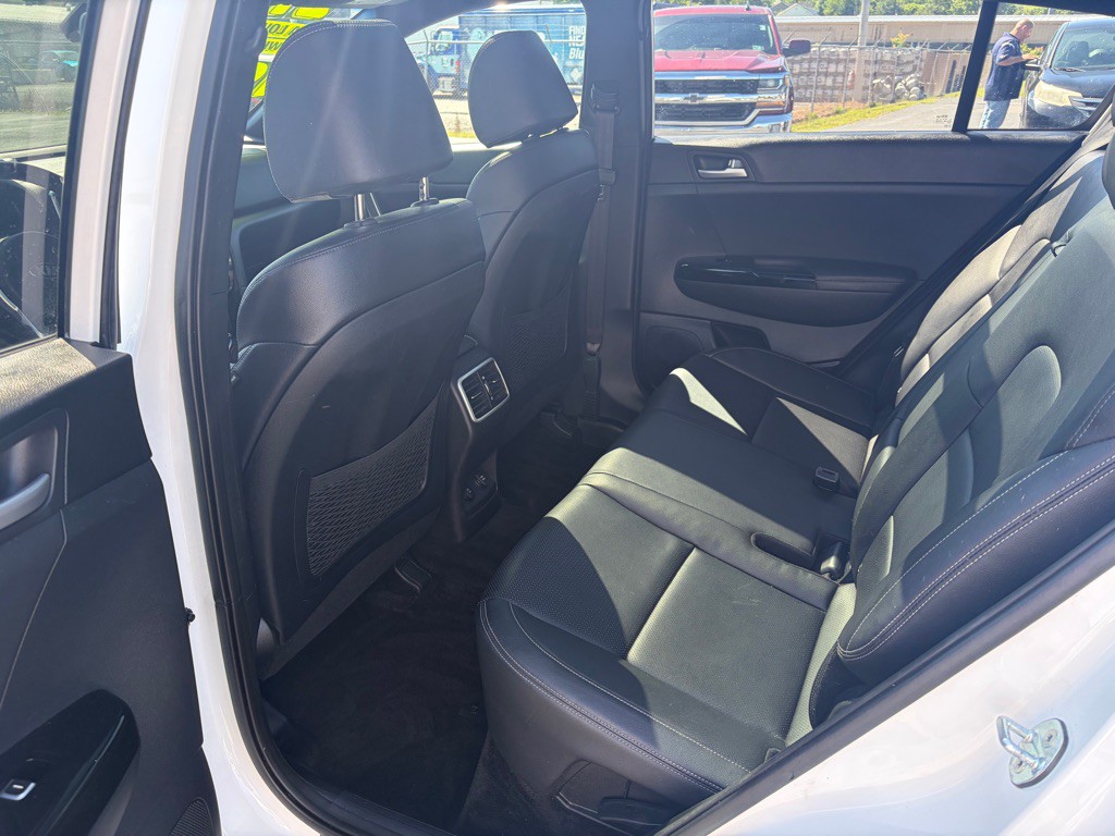 2021 Kia Sportage Image 7
