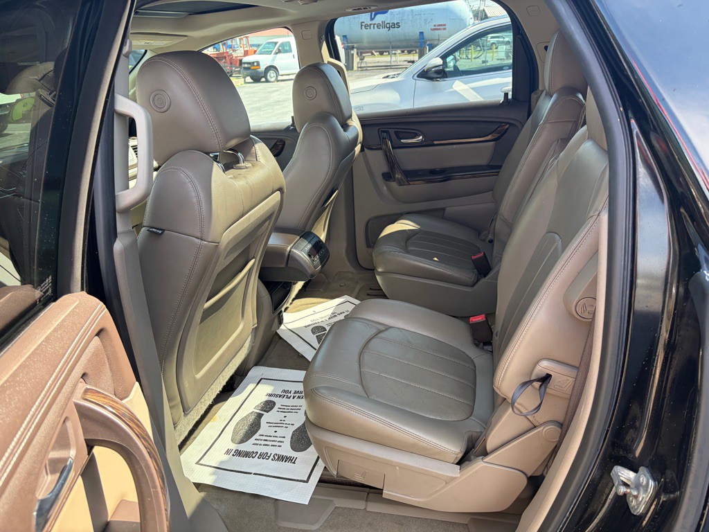 2016 GMC Acadia Image 7