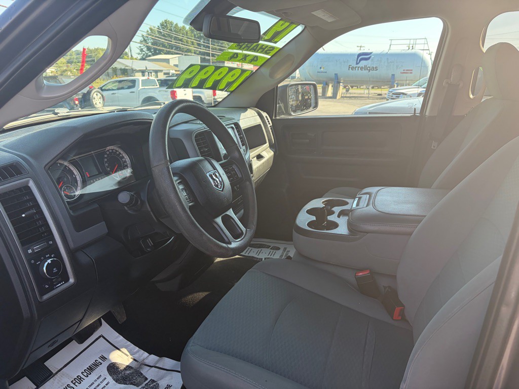 2019 RAM 1500 Image 6