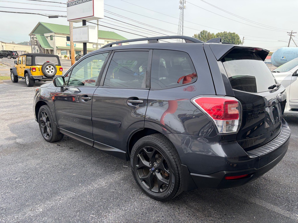 2018 Subaru Forester Image 4