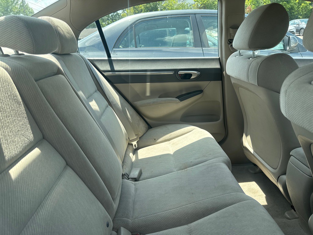 2011 Honda Civic Image 6