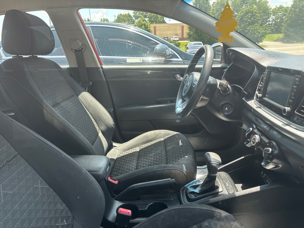 2019 Kia Rio Image 5