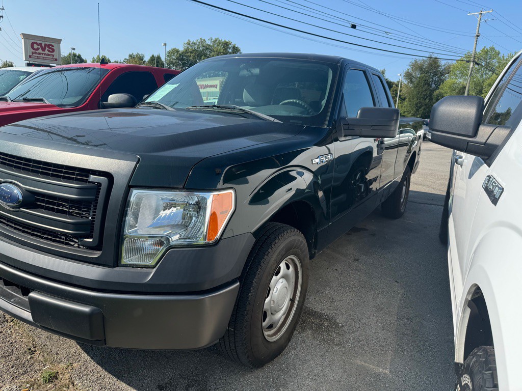 2014 Ford F-150 Image 2