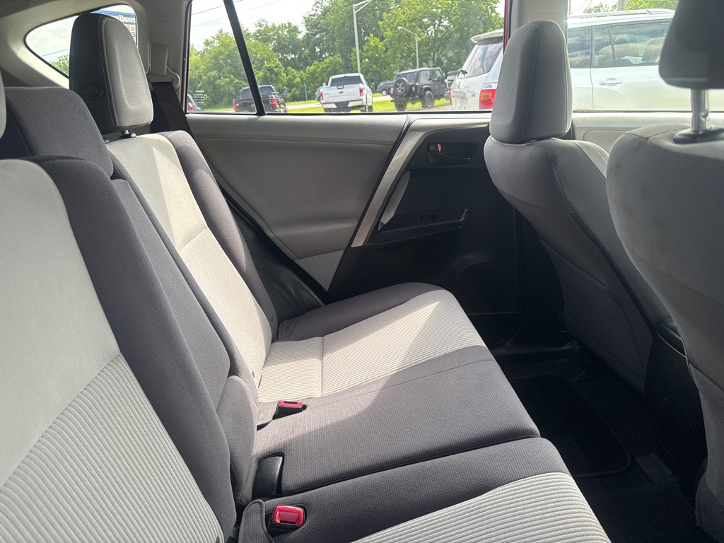 2013 Toyota Rav4 Image 6