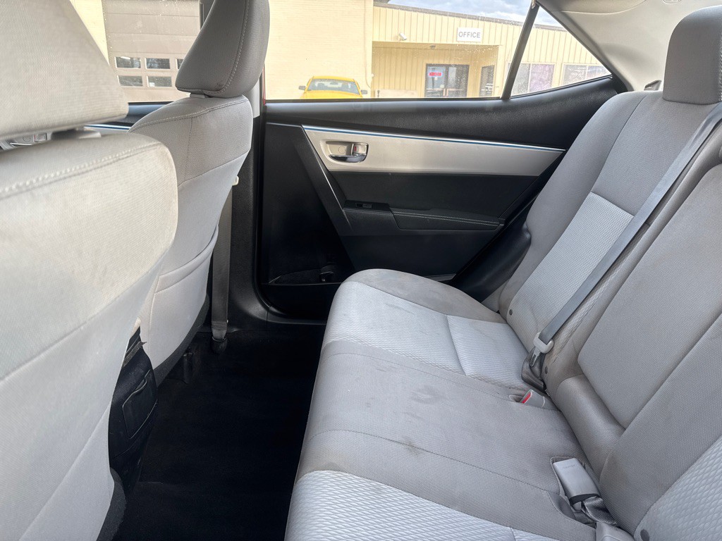 2016 Toyota Corolla Image 8