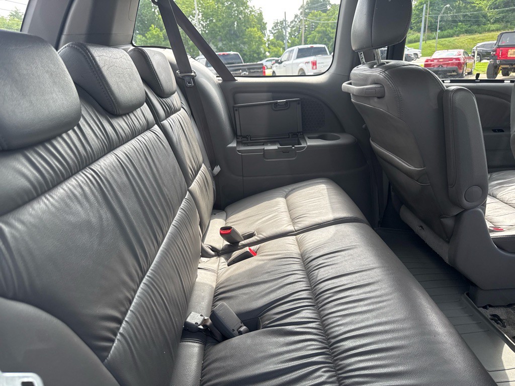2010 Honda Odyssey Image 14