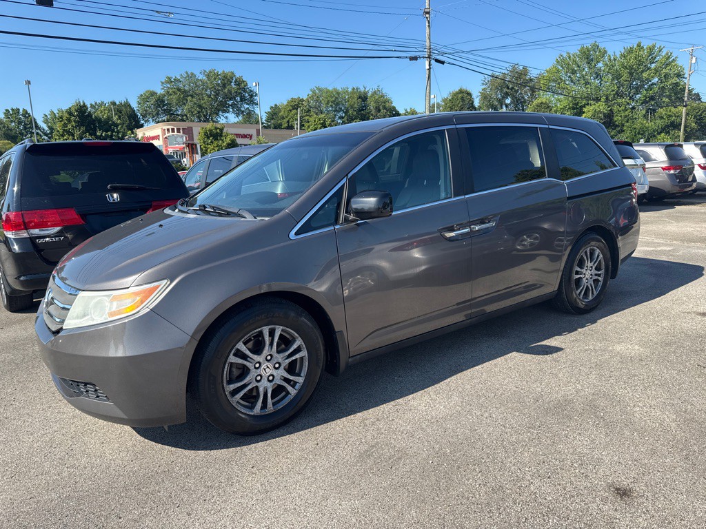 2011 Honda Odyssey Image 3