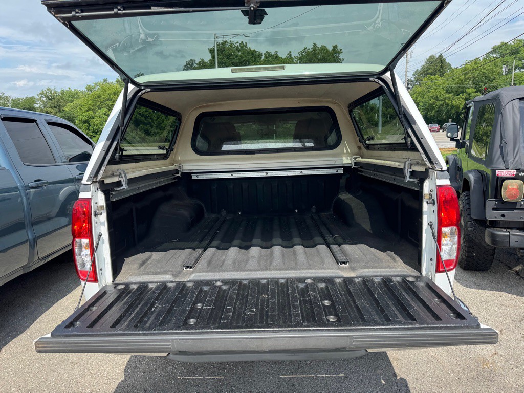 2012 Nissan Frontier Image 7