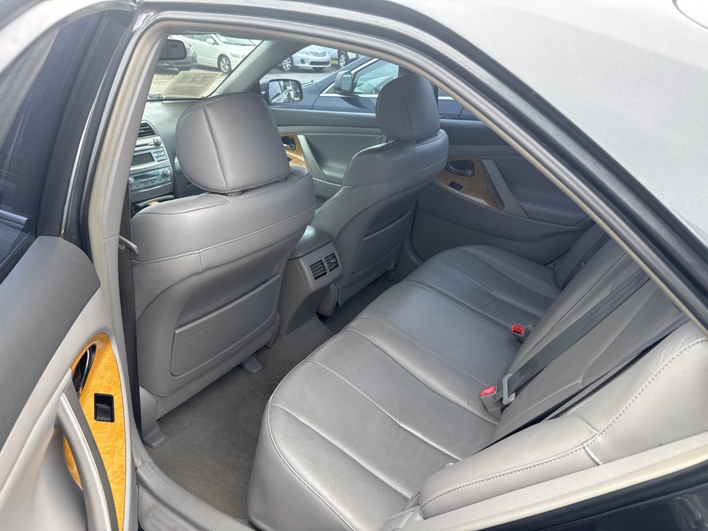 2007 Toyota Camry Image 6