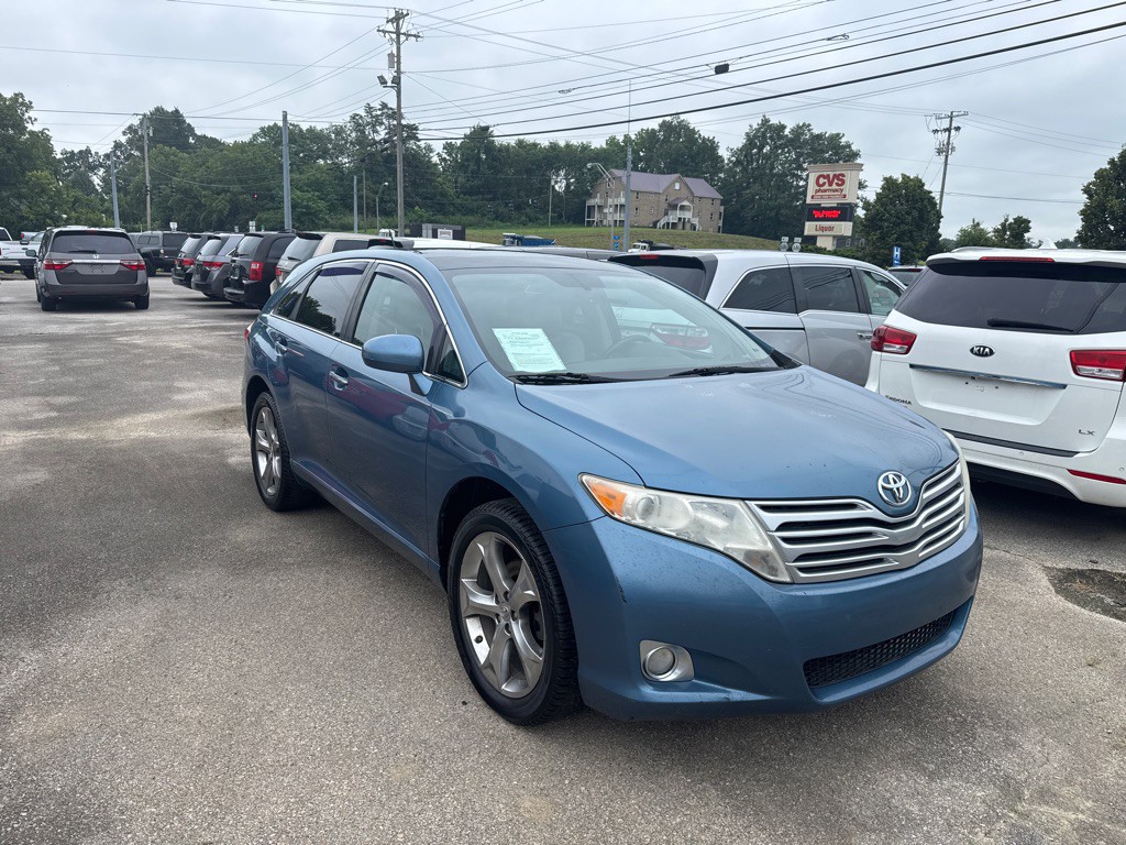 2011 Toyota Venza Image 1