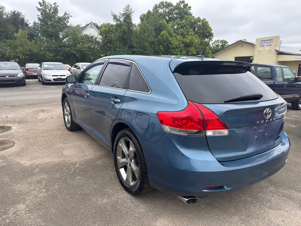 2011 Toyota Venza Image 3