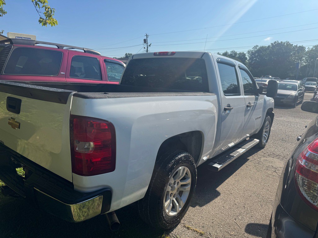 2013 Chevrolet Silverado 1500 Image 3