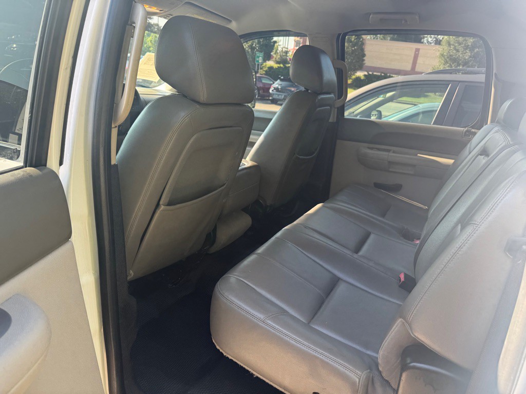2013 Chevrolet Silverado 1500 Image 6