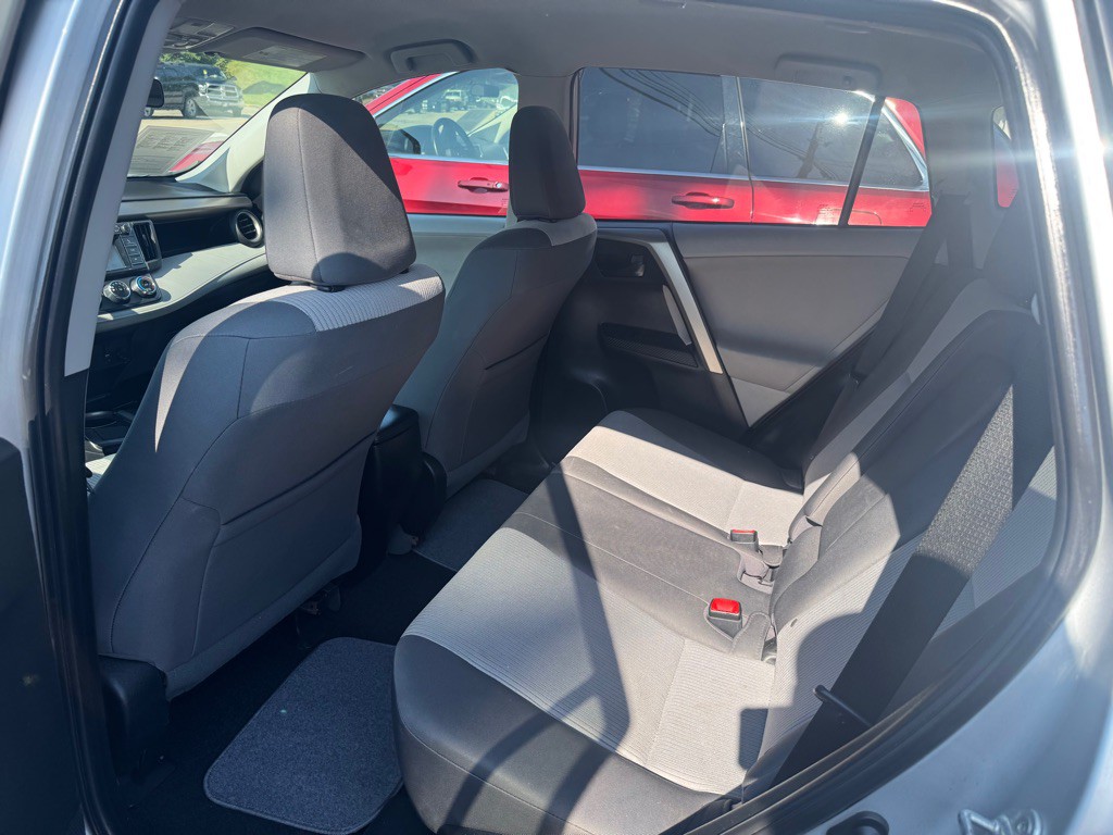 2013 Toyota Rav4 Image 6
