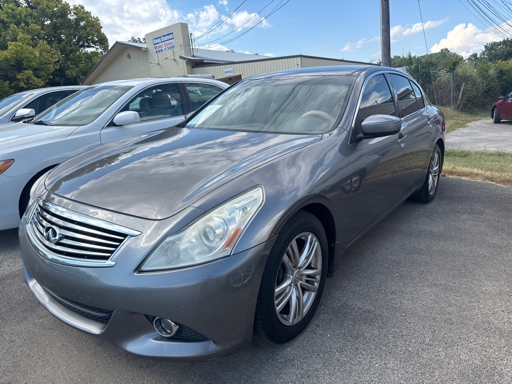 2013 INFINITI G37 Image 3