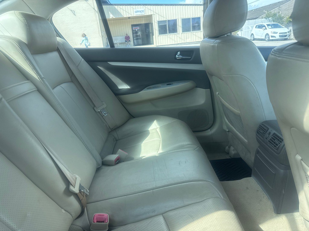 2008 INFINITI G35 Image 6