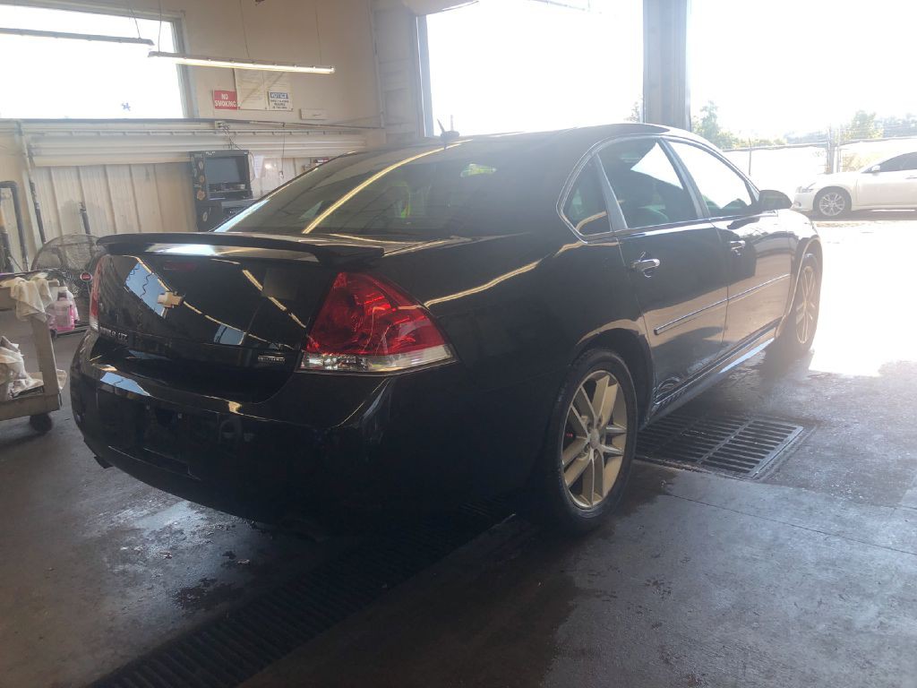 2016 Chevrolet Impala Image 3