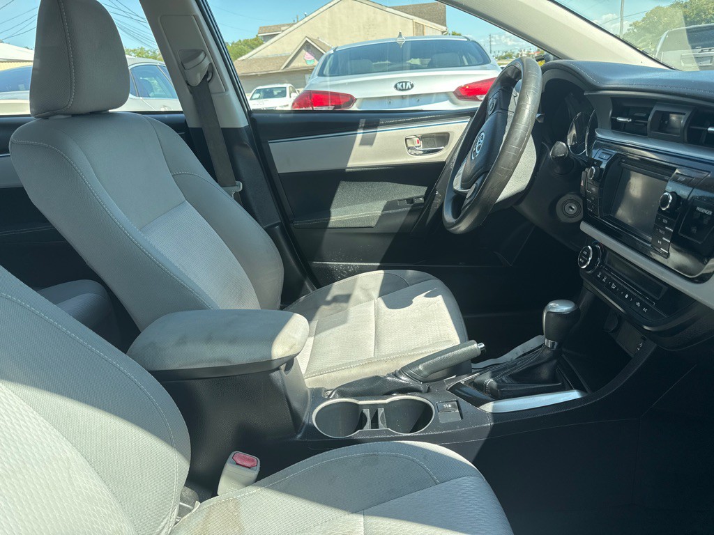 2014 Toyota Corolla Image 5