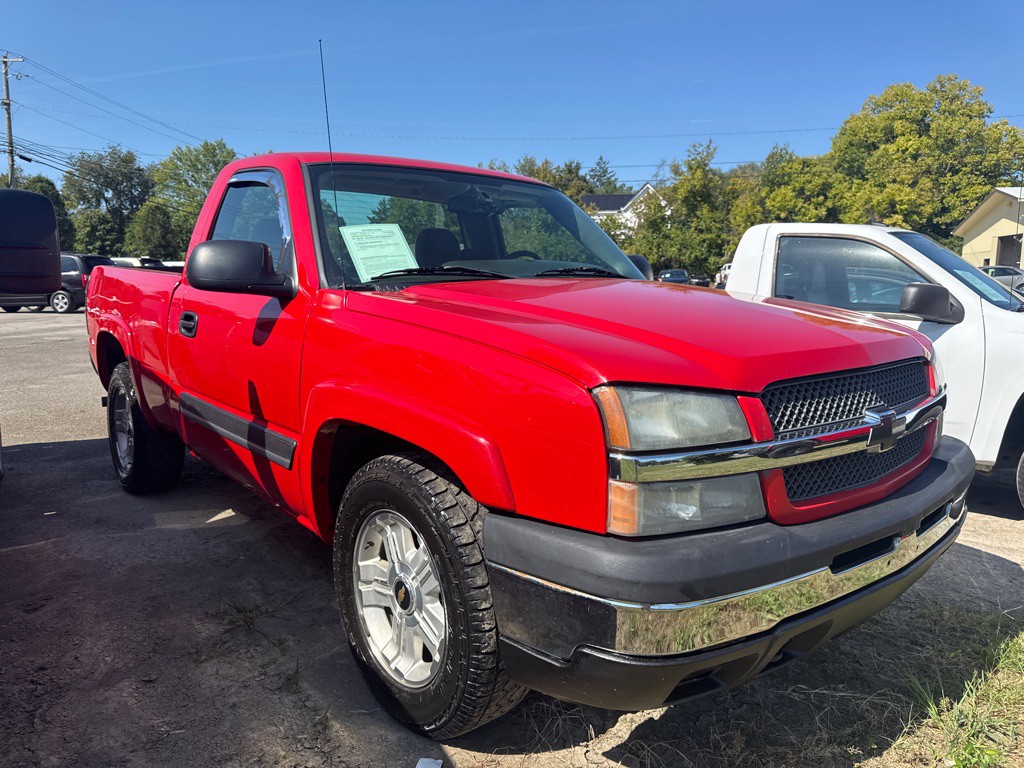 2004 Chevrolet Silverado 1500 Image 3