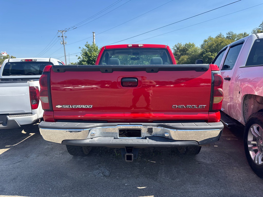 2004 Chevrolet Silverado 1500 Image 5