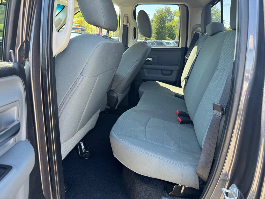 2016 RAM 1500 Image 8