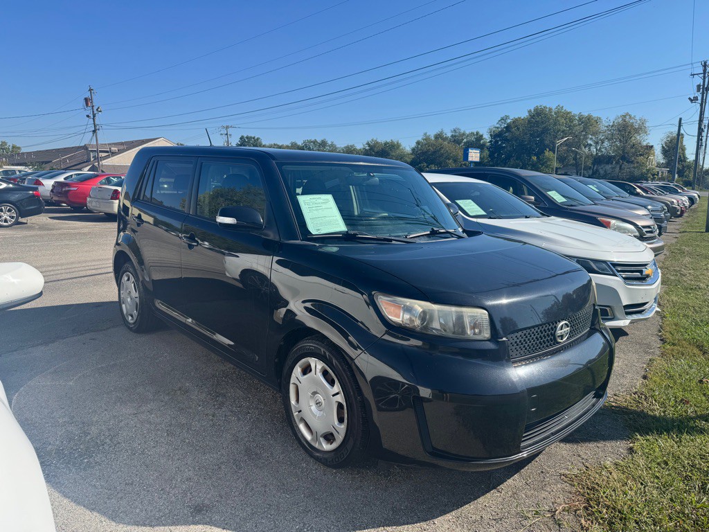 2008 Scion xB Image 2