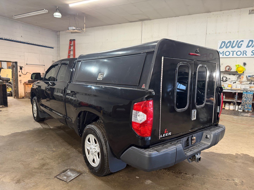 2017 Toyota Tundra Image 4