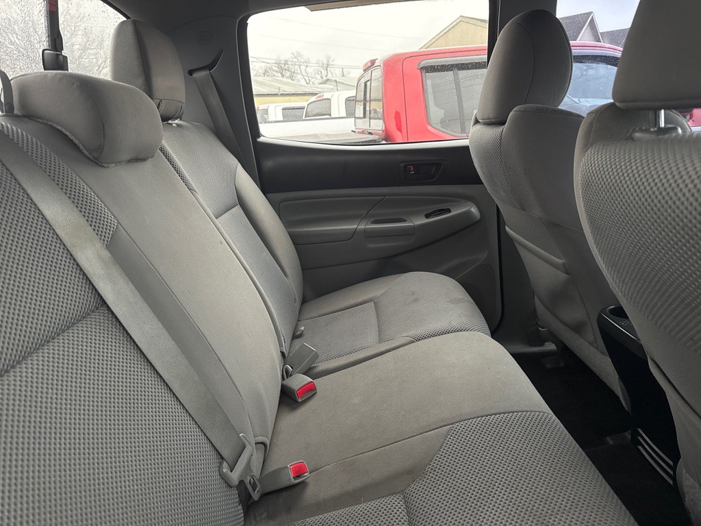 2013 Toyota Tacoma Image 6