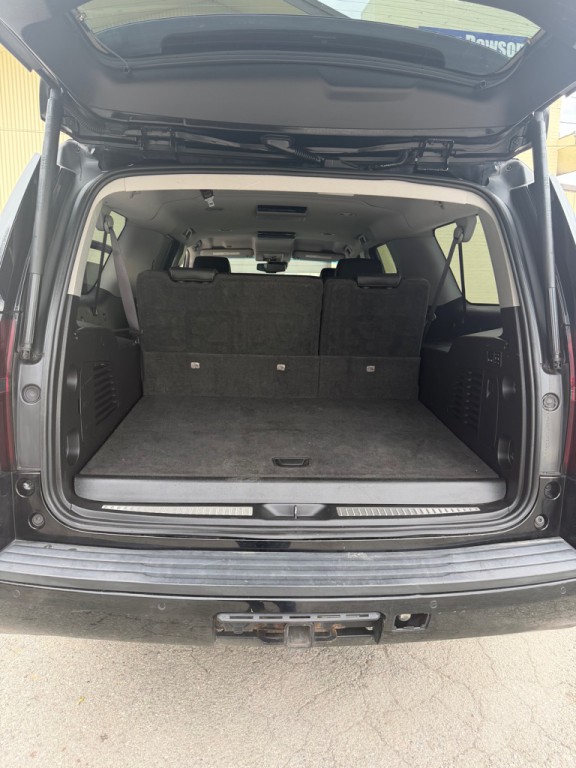 2016 Chevrolet Suburban Image 10