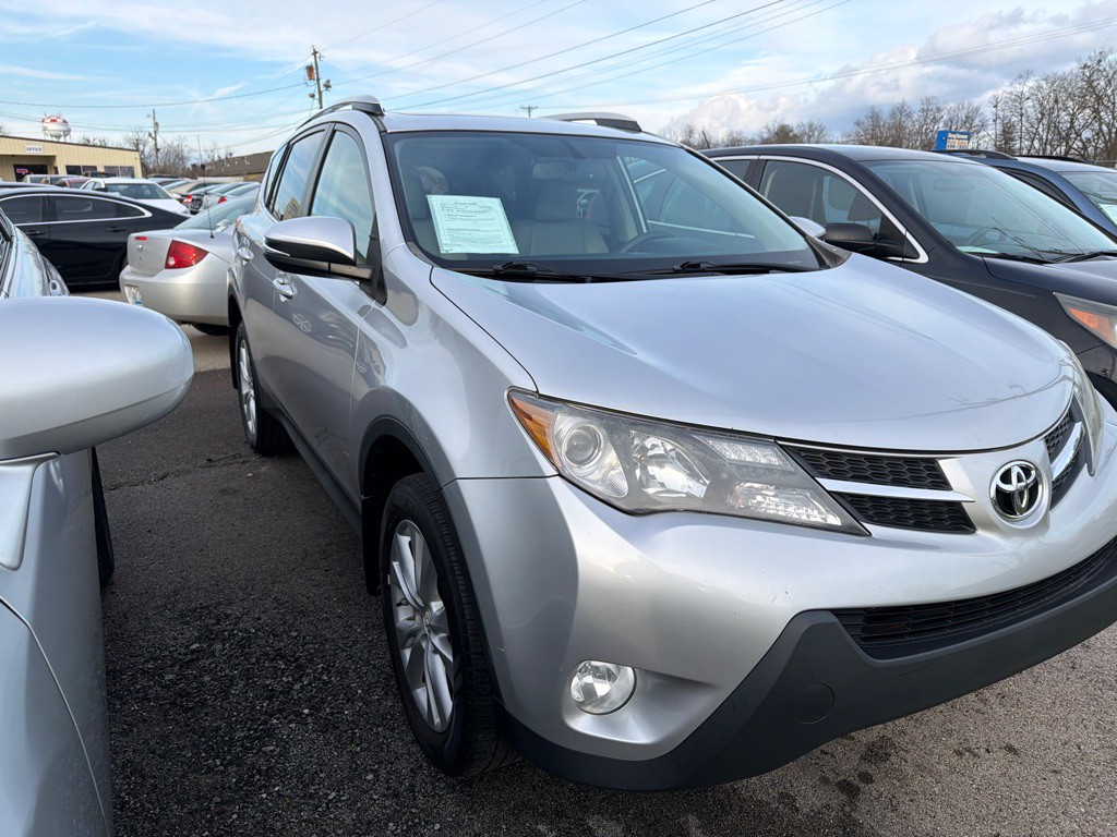 2013 Toyota Rav4 Image 2