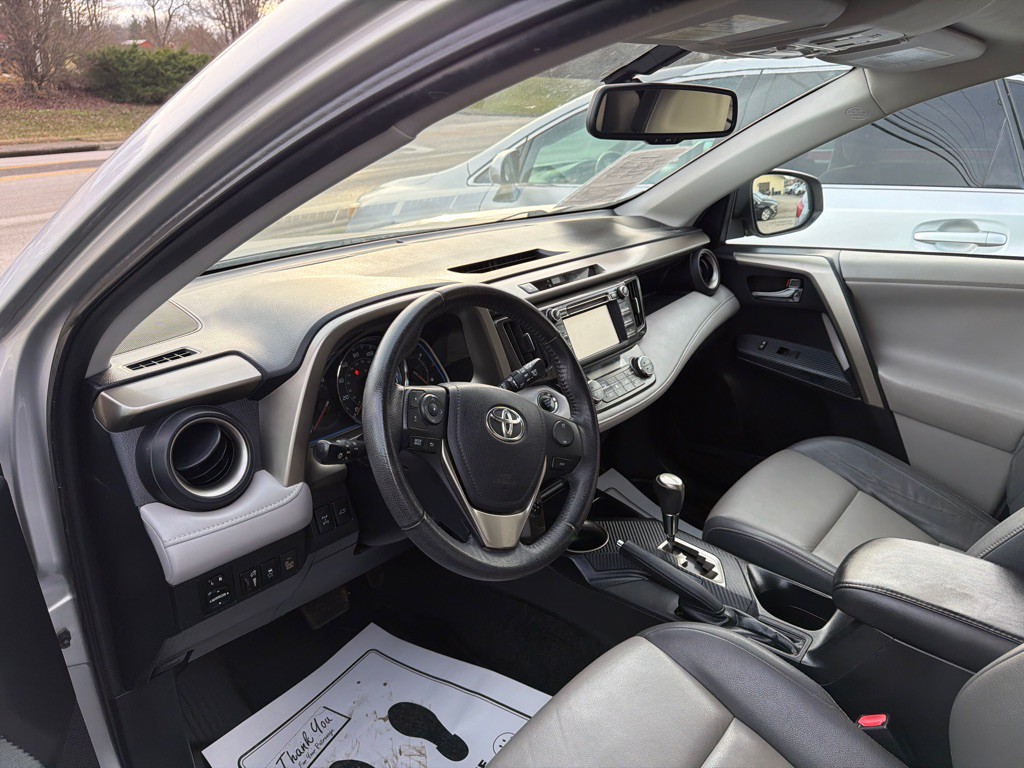 2013 Toyota Rav4 Image 5