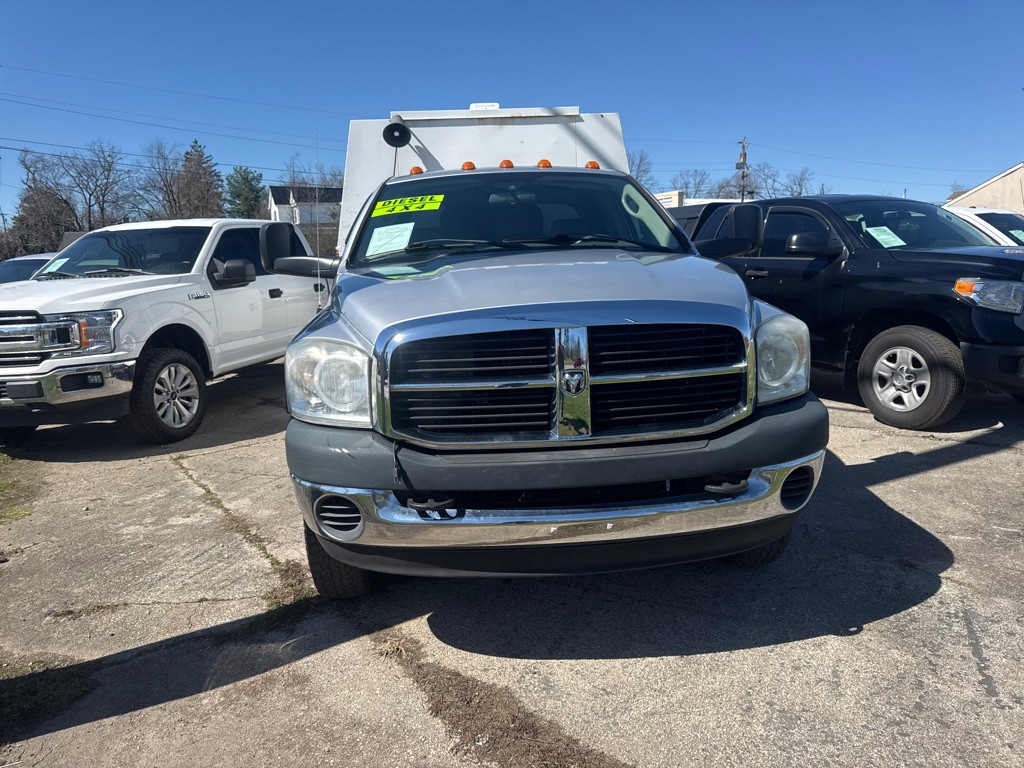 2007 Dodge Ram 3500 Image 2