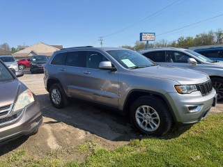 Image for 2020 Jeep Grand Cherokee Laredo ID: 7321675