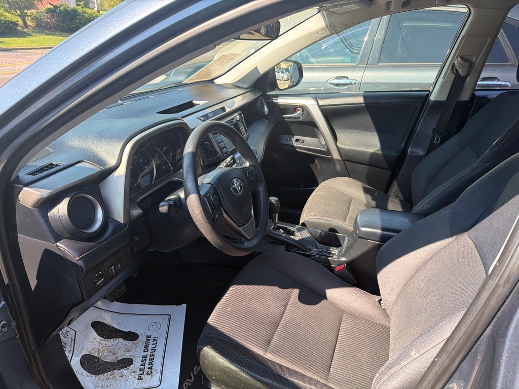 2014 Toyota Rav4 Image 5