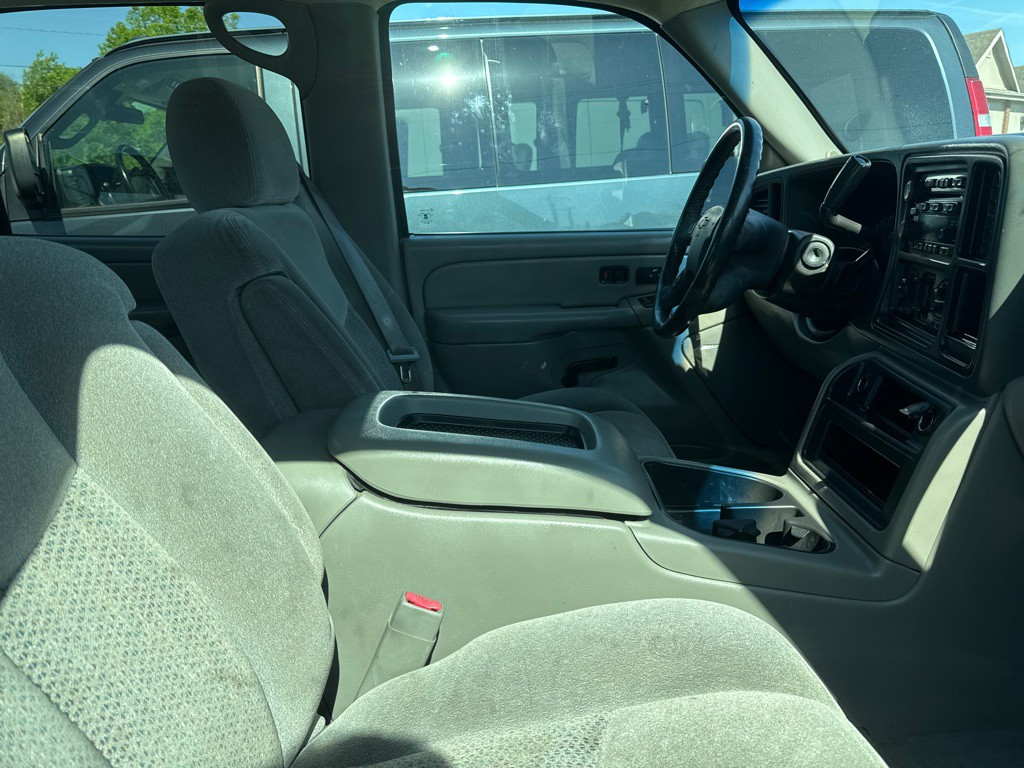 2005 Chevrolet Avalanche Image 5