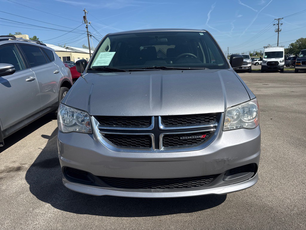 2017 Dodge Grand Caravan Image 2