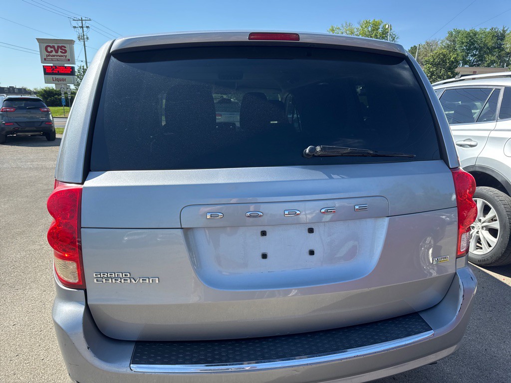 2017 Dodge Grand Caravan Image 4